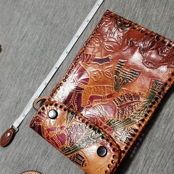 Handmade Indian Tooled Leather Crossbody Mini Clutch Purse Satchel Handbag - Picture 10 of 11